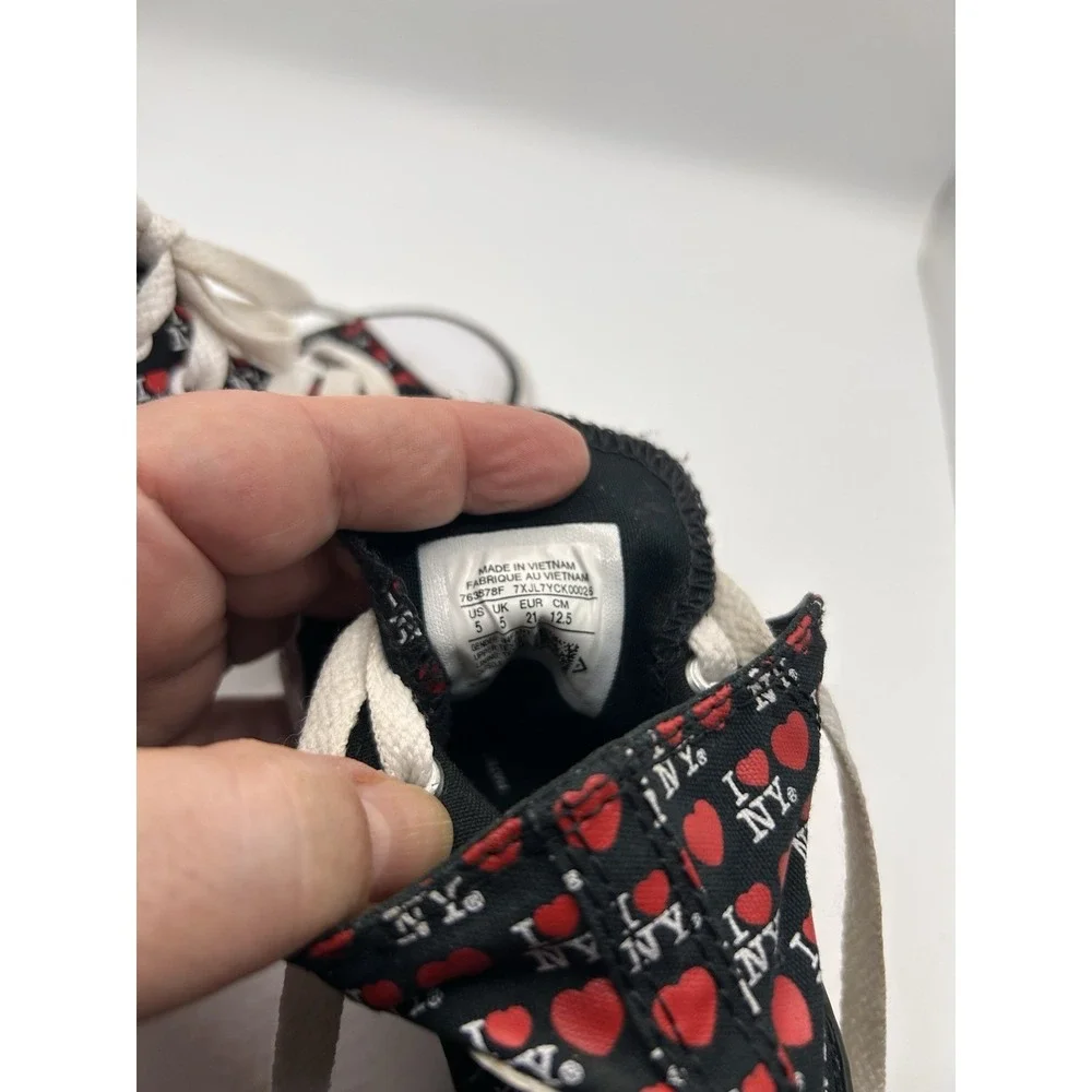 Converse Chuck Taylor All Star I Love NY High Top Toddler Sneakers Size 5